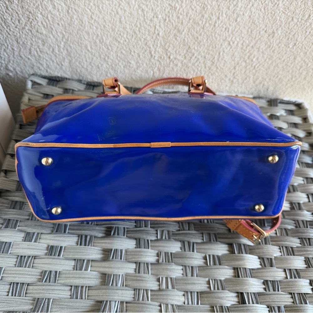 Dooney & Bourke Patent Leather Small Zip Satchel Electric Blue & Tan Trim - Picture 9 of 16